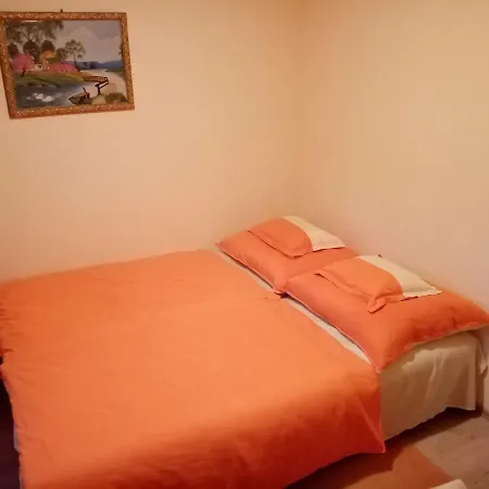 Apartment Jazmin-szieszta Apartmanhaz Balatonfured